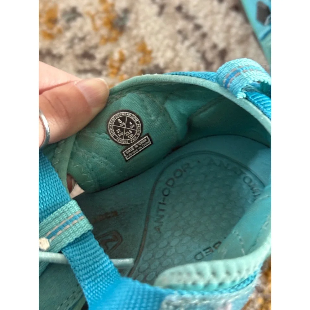 Keen CNX Kids Waterproof Sport Sandals Turquoise Blue 5 Big Kids Bungee‎ Lace